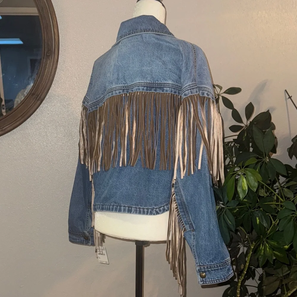 BLANK NYC Western Fringe Denim Jacket - Picture 6 of 8